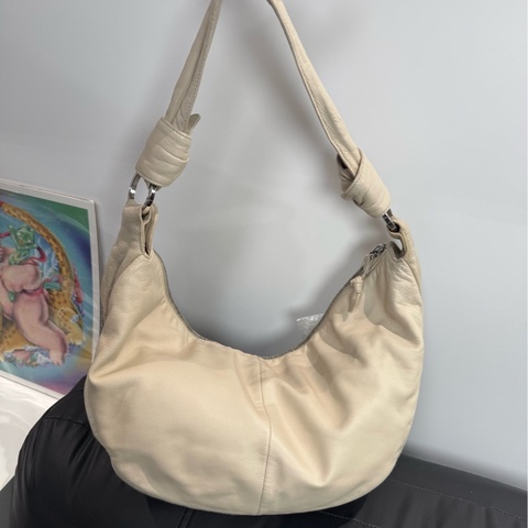 羅意威loewe 米白色麂皮拼皮腋下hobo包 27x23