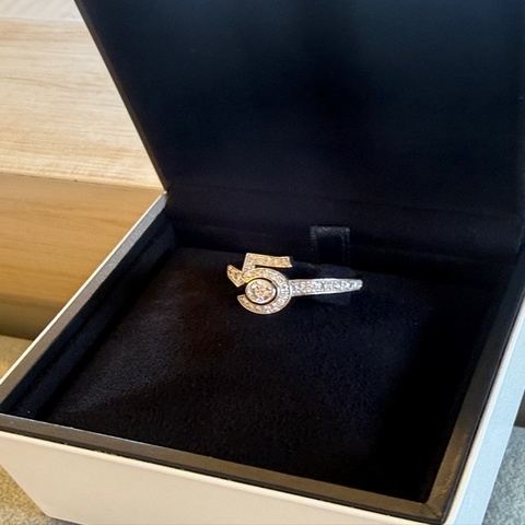 CHANEL  ETERNAL N°5戒指