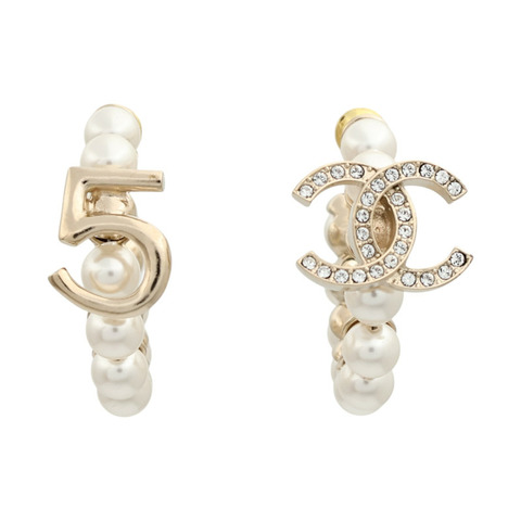 CHANEL 金屬/仿珍珠Pearl Wreath Earrings耳環