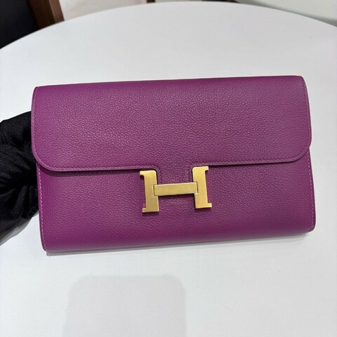 Hermes Constance long wallet  P9 Anemone
Evercolor leather