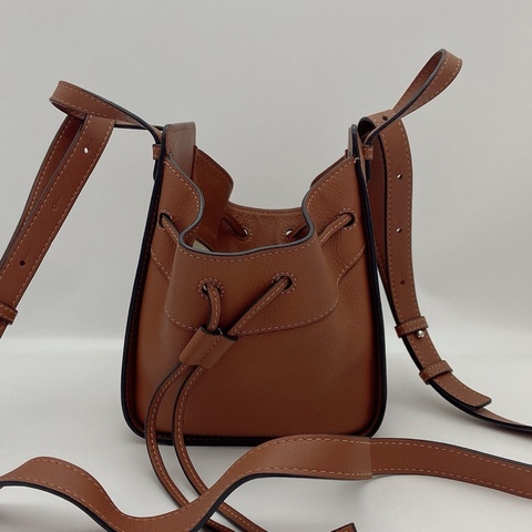 99新LOEWE羅意威 Hammock迷你mini 焦糖色吊床包 尺寸16*10*15