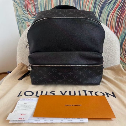 Louis Vuitton 路易威登Discovery黑色老花拼皮雙肩包 尺寸：30*40*20cm