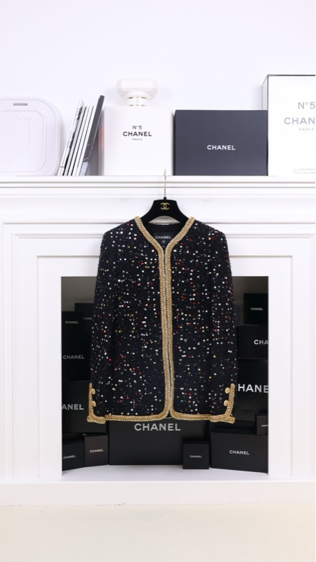 Chanel 22S彩色亮片金线滚边外套