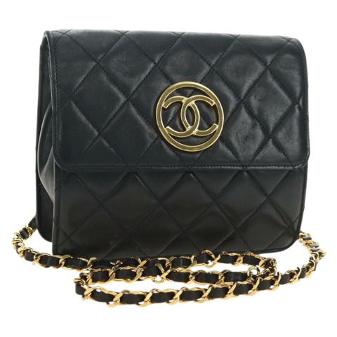 香奈兒 (CHANEL) 絎縫鏈條肩背包，羊皮材質，黑色，金色雙C標誌，正品編號 yk20399SAV