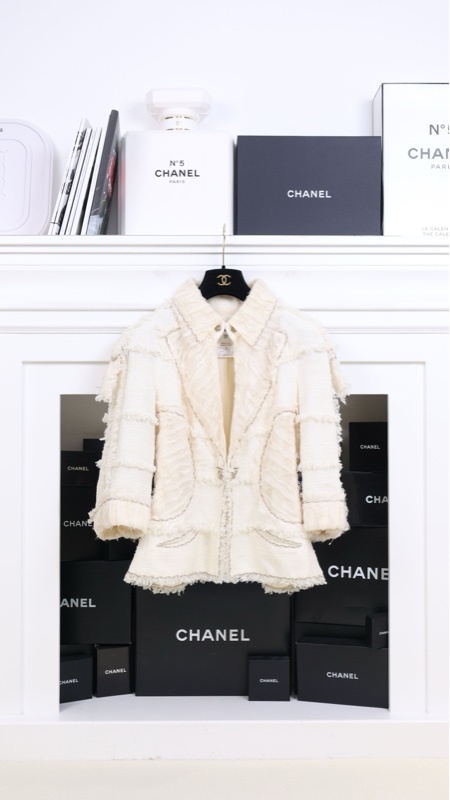 Chanel 08年春夏系列秀款奶黄色收腰七分袖上衣外套