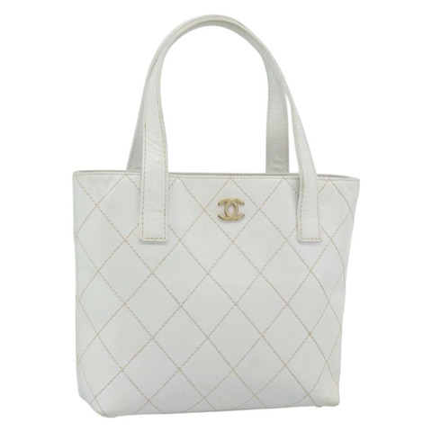 香奈兒 (CHANEL) 野性縫線手提包，白色皮革，金色雙C標誌，正品編號 mr2765V