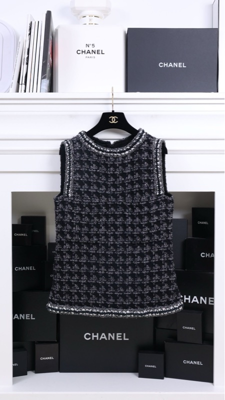 Chanel 17年灰黑千鸟格圆领背心马甲