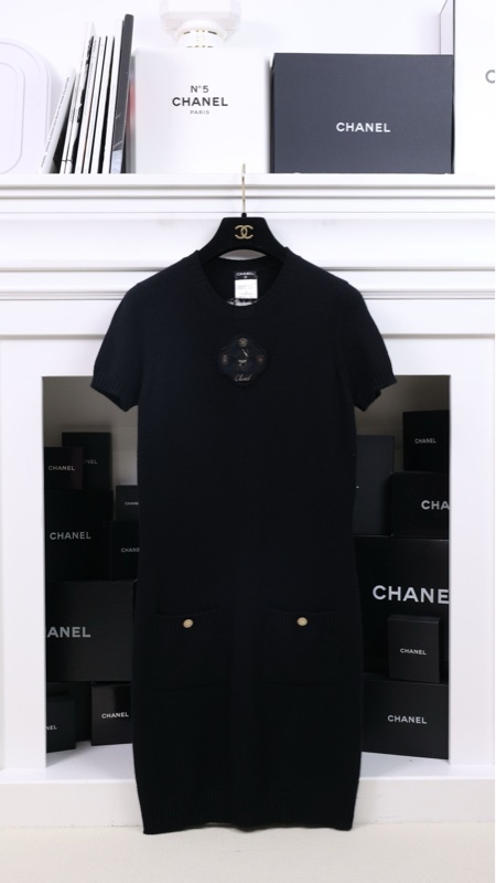 Chanel 09年黑色针织小鹿图案短袖连衣裙