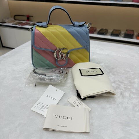閒置新 Gucci古馳馬卡龍色GG Marmont 低飽和彩色郵差包