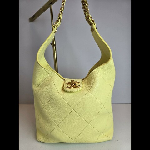 Chanel hobo 檸檬黃半月包