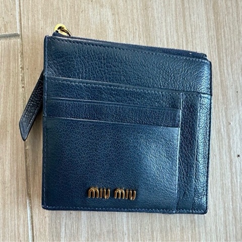 Miu Miu 咭包及零錢包
