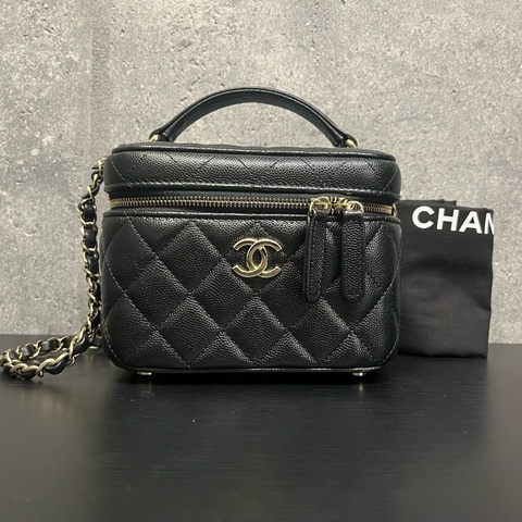 Chanel香奈兒22SS黑金顆粒牛菱格紋化妝盒手提單肩斜挎包 芯片款 尺寸15*11*12cm