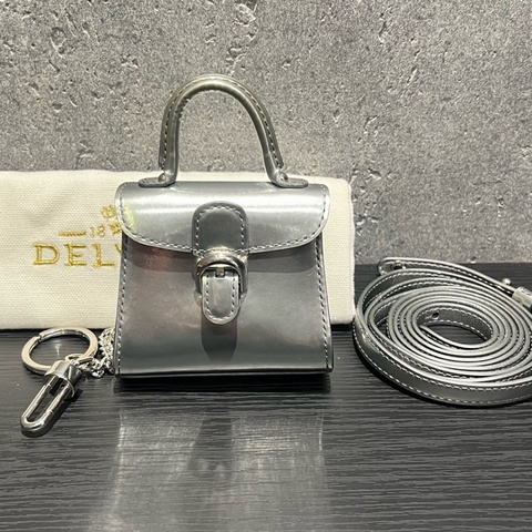 Delvaue德爾沃Brillant系列銀色牛皮超mini鑰匙扣配飾斜挎包