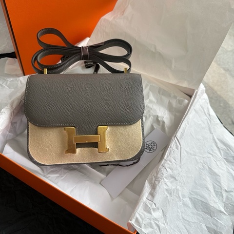 【震撼撿漏價👍🏻全網最低價💫】Hermes/愛馬仕 Constance 康斯坦斯 康康19  積雲雨灰金扣