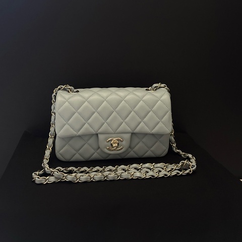 香奈兒 CF CHANEL Classic Flap Mini  淺藍色 2026年 芯片