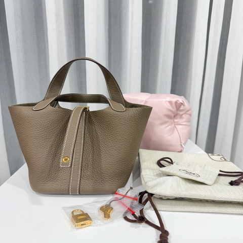 全新 / Hermes piction 18金扣 /大象灰 / 優雅實用