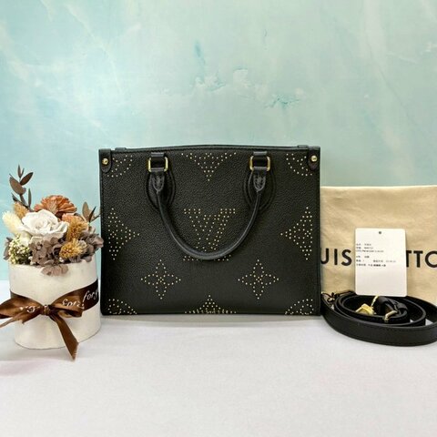 LV OnTheGo PM黑色鉚釘手提包