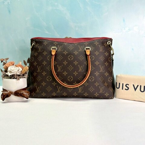 LV Pallas MM手提肩背包