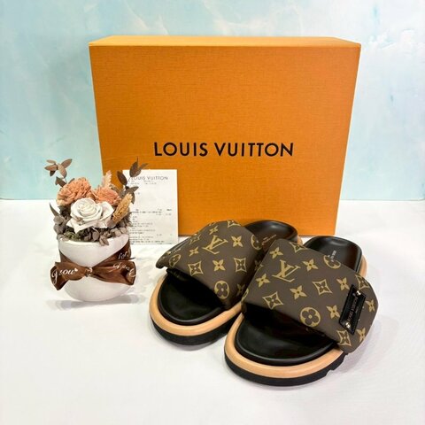 LV Pool Pillow 拖鞋