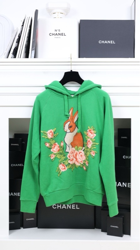 Gucci绿色兔子图案卫衣
