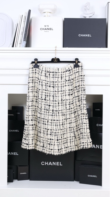Chanel 03年黑白格纹半裙