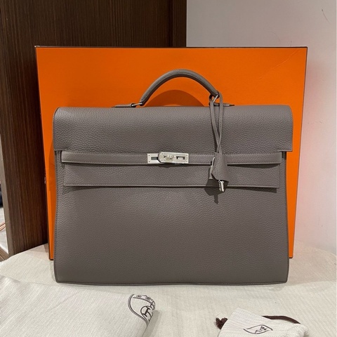 99新Hermes愛馬仕錫器灰 kelly depeche 37 公文包，框Q刻，尺寸37.5/29/8