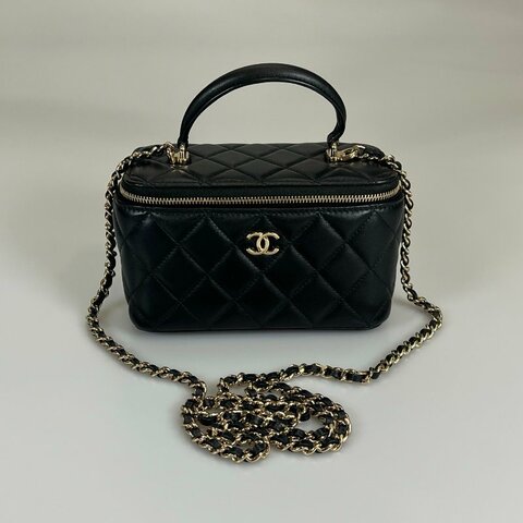CHANEL VANITY 化妝盒羊皮黑AP2199