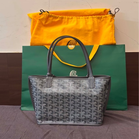 Goyard Anjou mini 雙面 tote 灰色