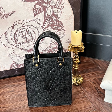 LV M81417/晶片款 黑壓紋琴譜包 MINI