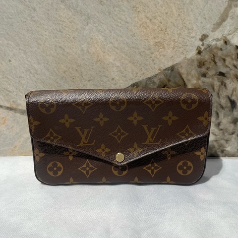 Louis Vuitton字花信封金鍊三合一