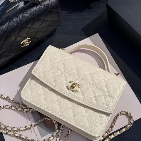 💎Chanel香奈兒｜25C 三合一奶昔白色金扣荔枝皮woc手柄雙肩包｜99新芯片款