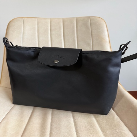 Longchamp hobo包 黑色