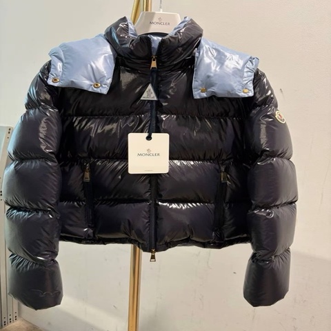 Moncler -Niveole 女款羽絨 拼色 尺寸: 0碼 1碼 2碼 3碼