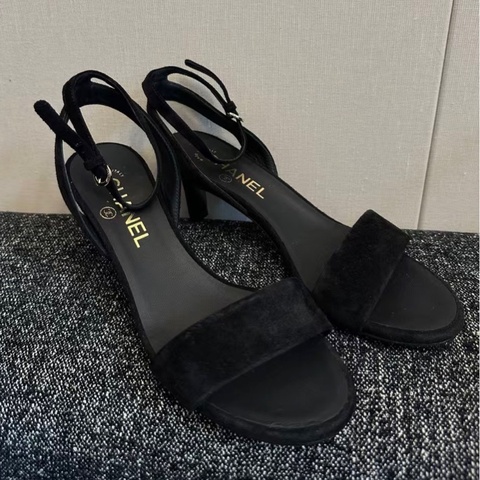 Chanel 香奈兒 黑色麂皮一字帶高跟涼鞋 36.5碼 僅穿一次