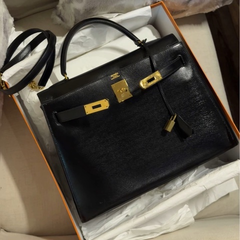 【絕版95新有盒✨價錢很優惠👍🏻】Hermes 愛馬仕 Kelly32 黑金box  圈T 絕版龍蝦扣肩帶