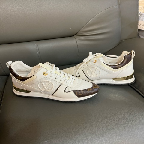 LV RUN AWAY 內增高鞋