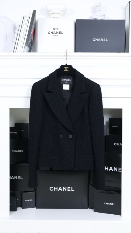 Chanel 03年黑色羊毛双排扣西装外套