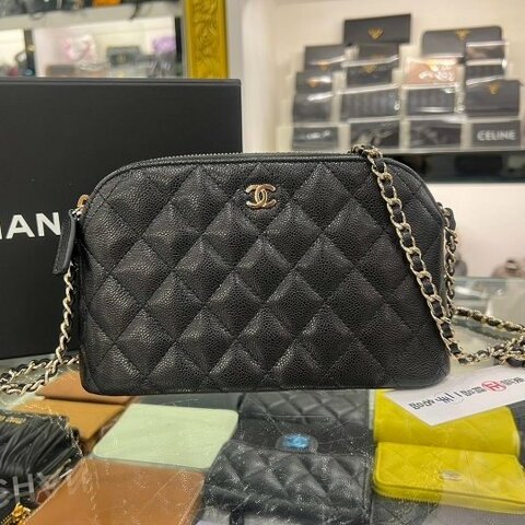 東區正精品㊣CHANEL AP4016近全新香奈兒黑色荔枝牛皮金鍊拉鍊貝殼包斜背包 RZ6554