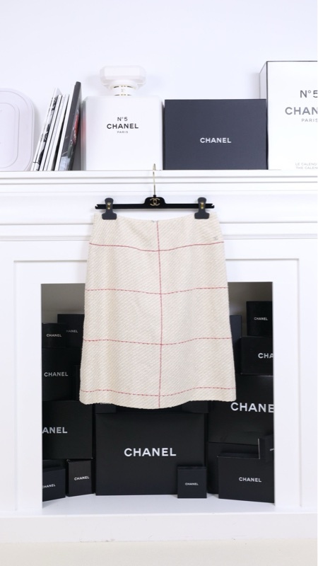 Chanel 00年奶白色红宝石半裙