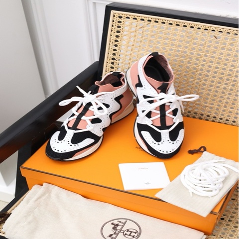 Hermes 20年红黑针织皮革拼色运动鞋