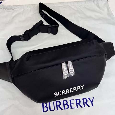 Burberry Sonny belt bag