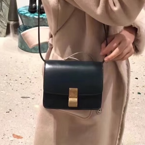 ✨Celine賽琳黑金box mini豆腐包 亮面牛皮 鬼才Phoebe封神經典設計｜98新