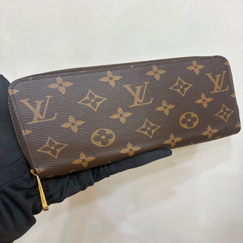 LV 老花拉鏈長夾 晶片款