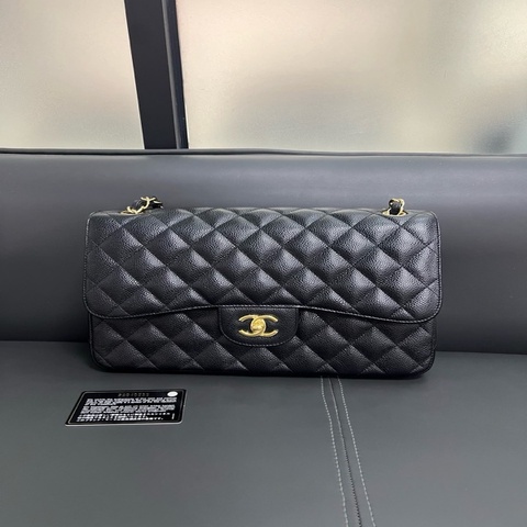Chanel classic double flap jumbo size