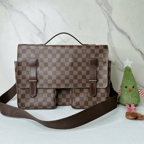 LV Broadway棋盤雙口袋斜背包