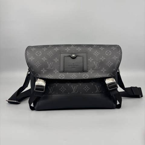 Louis Vuitton 路易威登 黑老花郵差斜挎包 純芯片 尺寸33*23