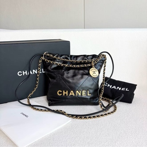 Chanelmini 22bag黑色金字垃圾袋芯片款