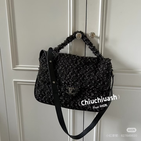 Chanel • 稀有黑銀毛呢拼皮寬肩帶機場包 Maxi 🈶保卡