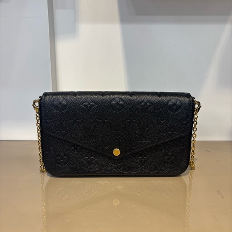 LV 黑牛皮壓紋Felicic Pochette三合一M82477
