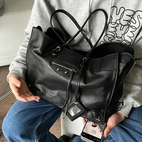 Balenciaga 巴黎世家經典 Papier 黑銀機車托特包附原厰背帶👵🏻